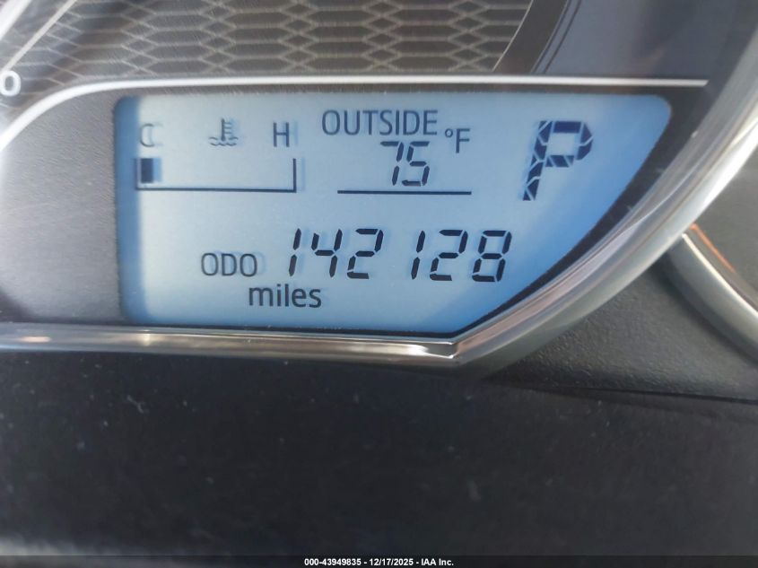 2015 Toyota Corolla Le VIN: 2T1BURHE3FC427656 Lot: 43949835