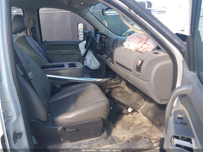 2012 Chevrolet Silverado 3500Hd Work Truck VIN: 1GB4KZCG0CF243421 Lot: 43949837