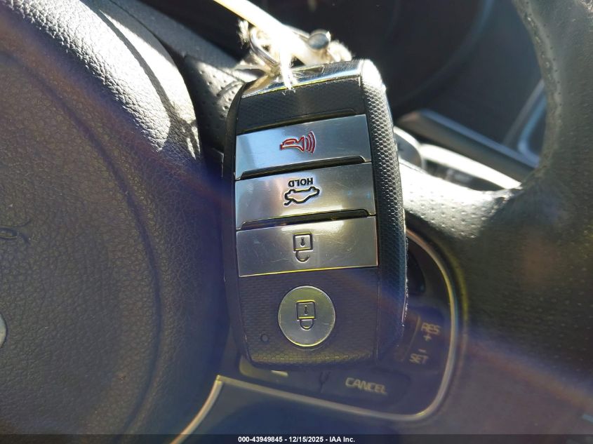 2018 Kia Optima Sx Turbo VIN: 5XXGV4L28JG240787 Lot: 43949845