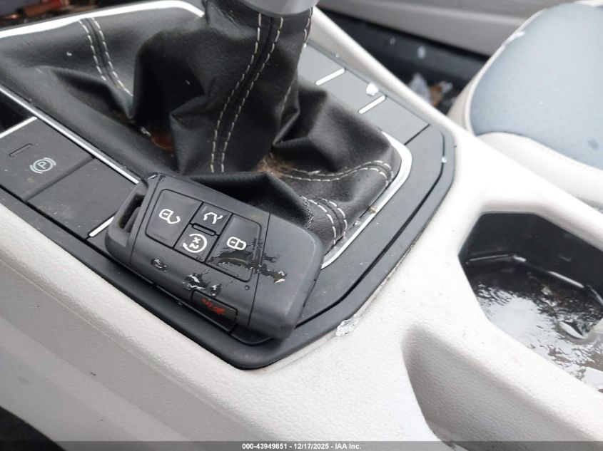 2025 Volkswagen Jetta 1.5T Se VIN: 3VW7X7BU1SM071174 Lot: 43949851