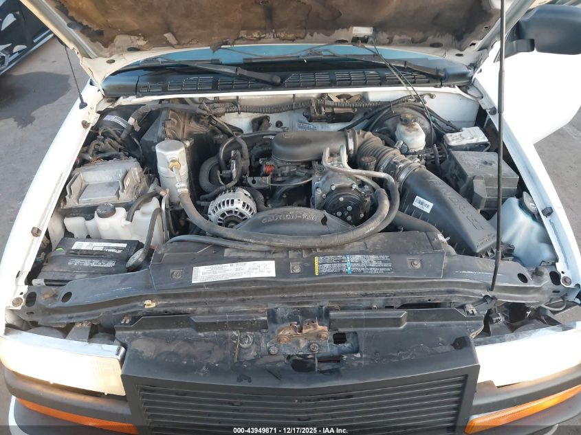 2004 Chevrolet Blazer Ls VIN: 1GNDT13X74K146632 Lot: 43949871