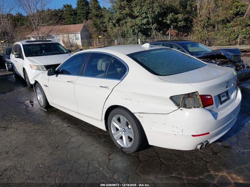 2011 BMW 528I VIN: WBAFR1C53BC747670 Lot: 43949872