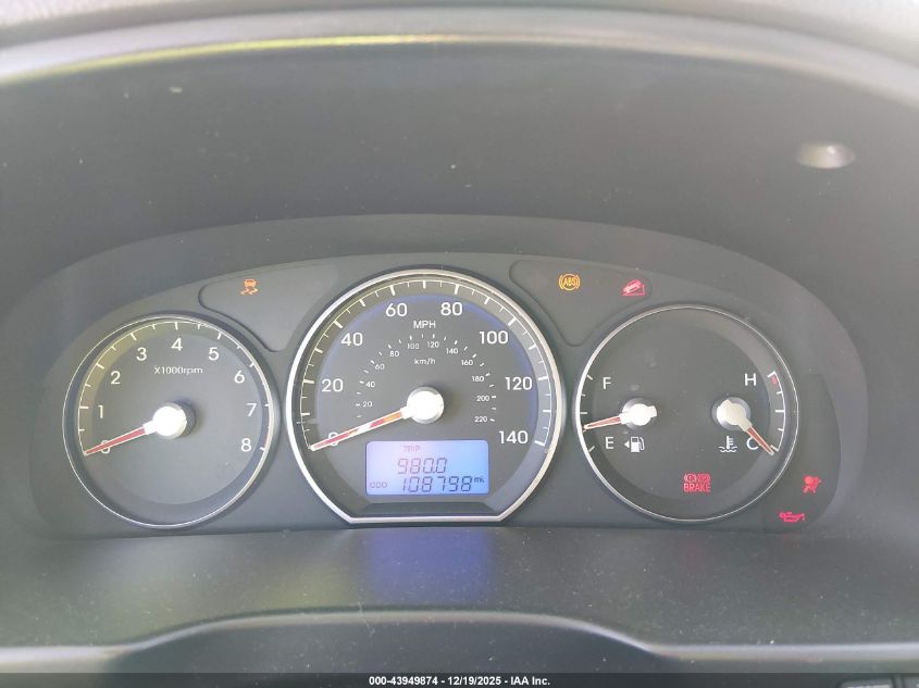 2012 Hyundai Santa Fe Limited V6 VIN: 5XYZK4AG1CG169009 Lot: 43949874