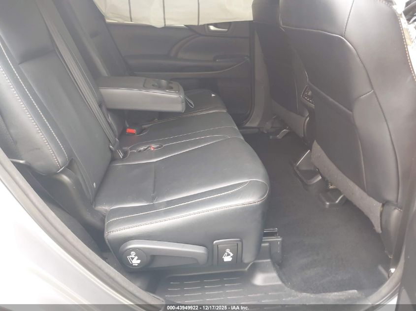 2016 Toyota Highlander Xle V6 VIN: 5TDKKRFHXGS144005 Lot: 43949922