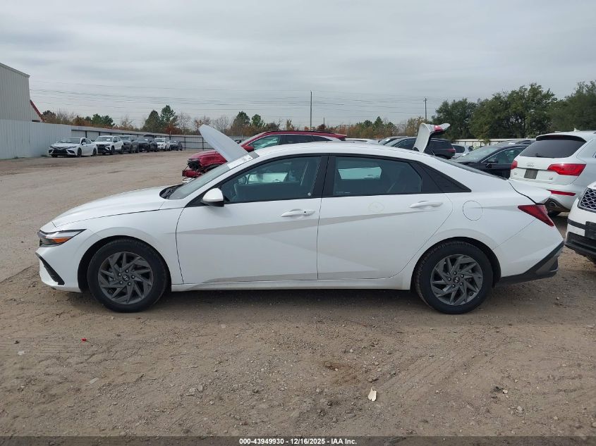 2024 Hyundai Elantra Sel VIN: KMHLM4DG3RU657490 Lot: 43949930