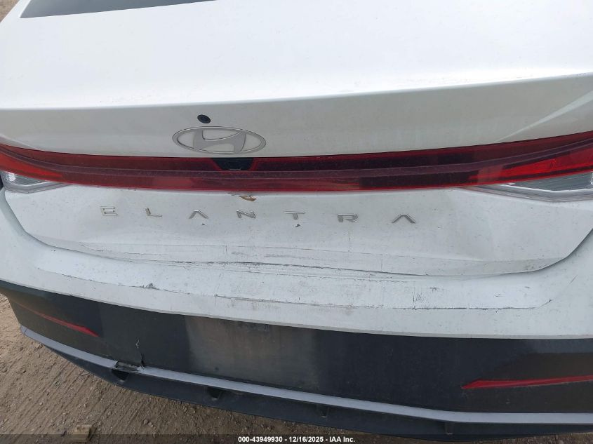 2024 Hyundai Elantra Sel VIN: KMHLM4DG3RU657490 Lot: 43949930