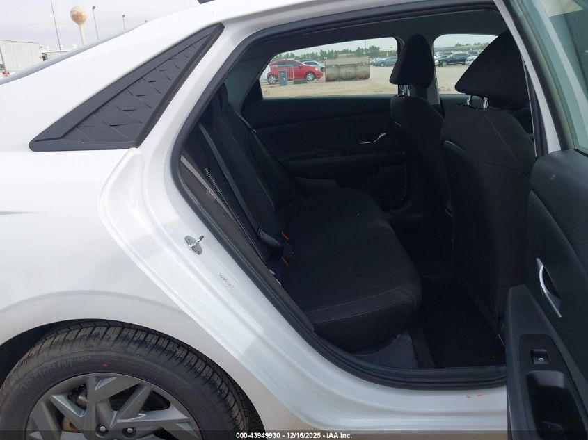 2024 Hyundai Elantra Sel VIN: KMHLM4DG3RU657490 Lot: 43949930