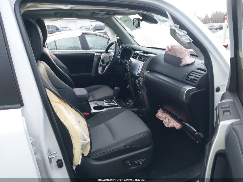 2024 Toyota 4Runner Sr5 Premium VIN: JTENU5JR5R6277821 Lot: 43949931