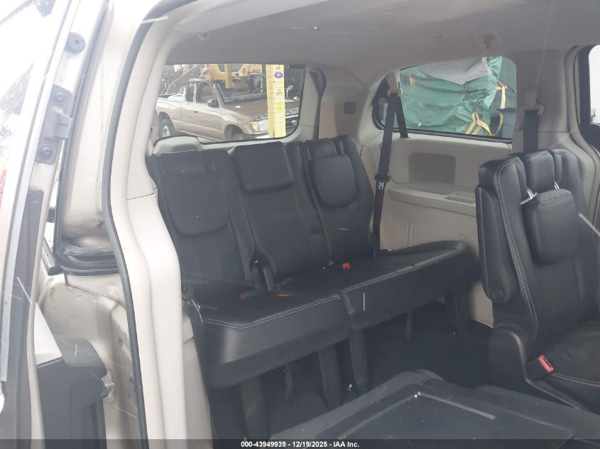 2014 Chrysler Town & Country Touring VIN: 2C4RC1BG9ER247531 Lot: 43949939