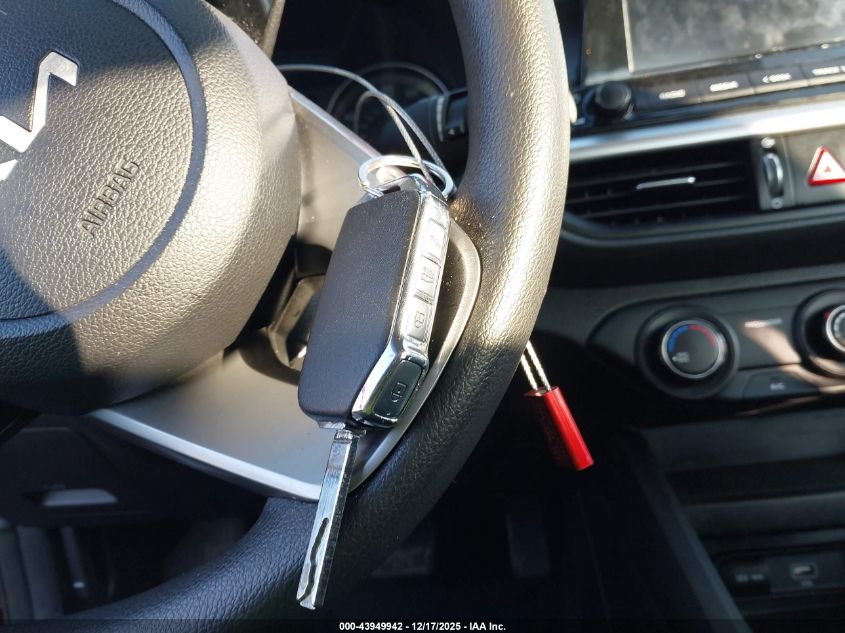 2024 Kia Forte Lxs VIN: 3KPF24AD1RE828947 Lot: 43949942