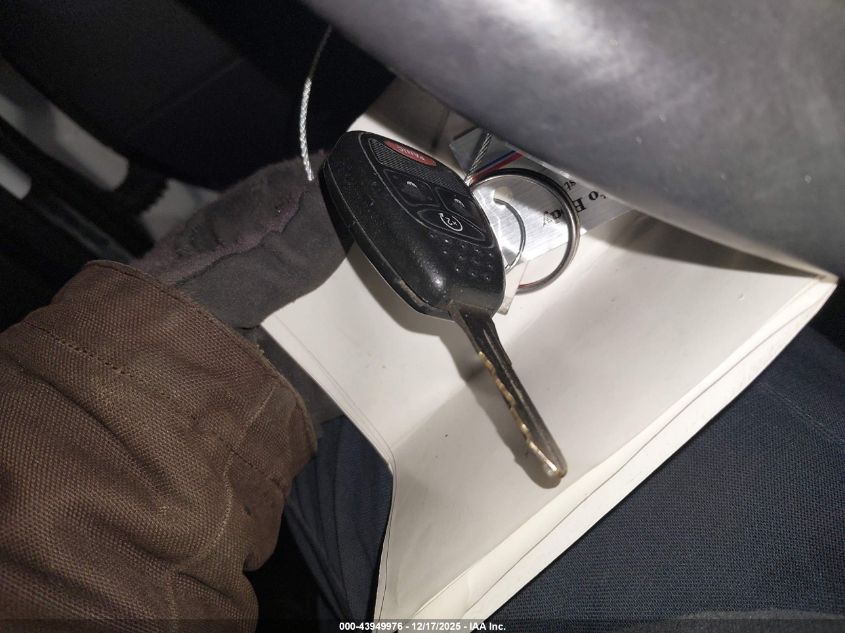 2015 Jeep Compass High Altitude Edition VIN: 1C4NJDEB9FD303347 Lot: 43949976