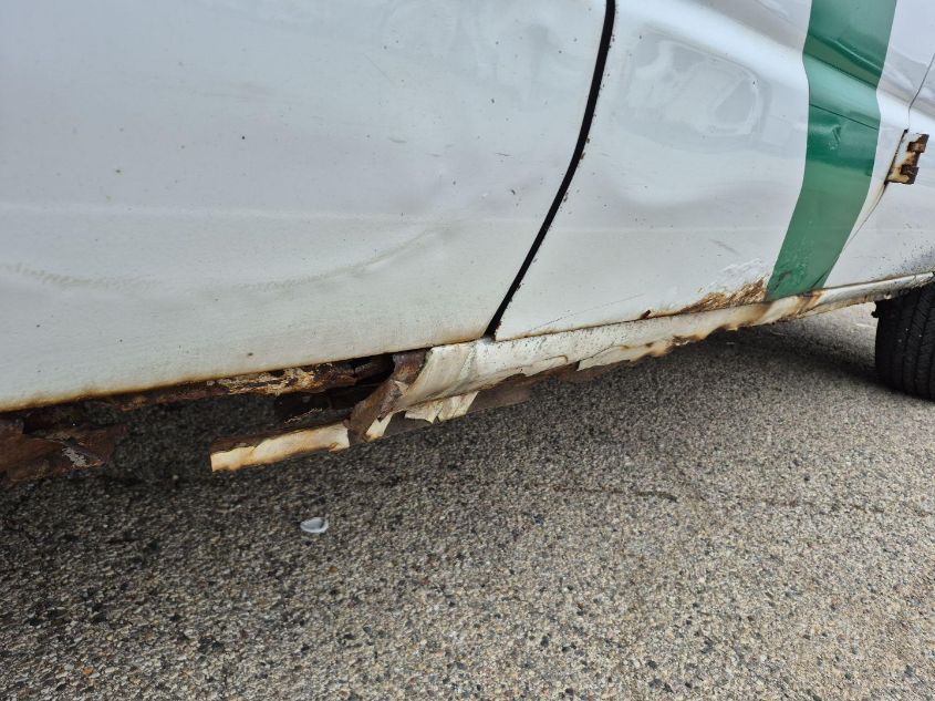 2009 Ford E-350 Super Duty Commercial/Recreational VIN: 1FTSE34L29DA18456 Lot: 43949985