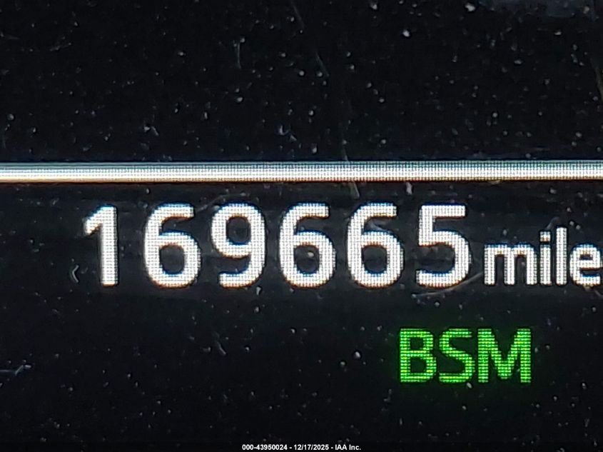 2017 Toyota Rav4 Limited VIN: JTMYFREVXHJ140797 Lot: 43950024