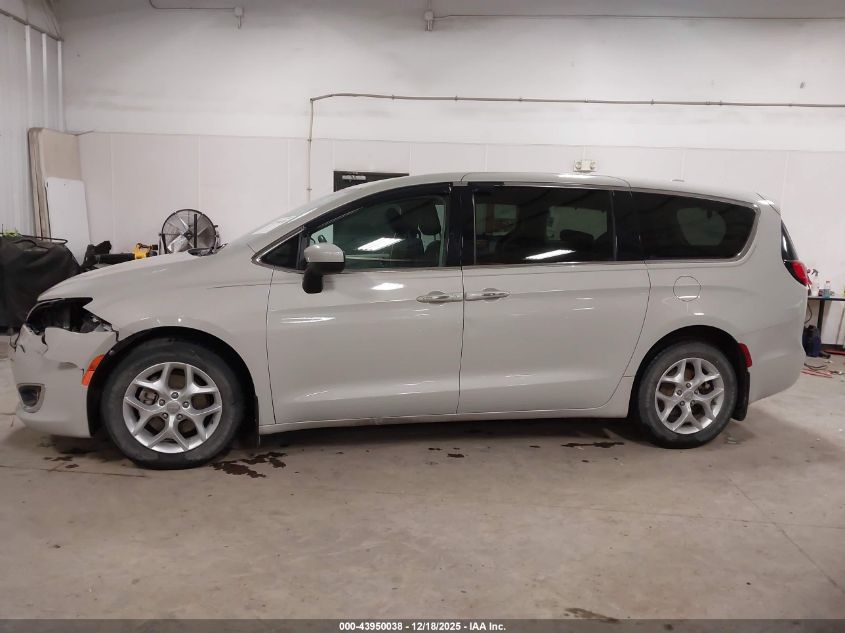 2017 Chrysler Pacifica Touring Plus VIN: 2C4RC1BG6HR780053 Lot: 43950038