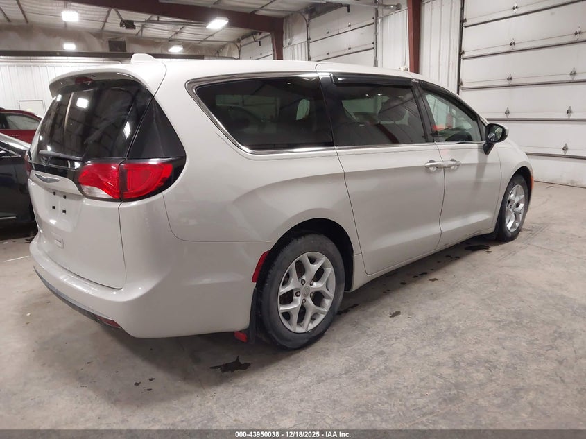 2017 Chrysler Pacifica Touring Plus