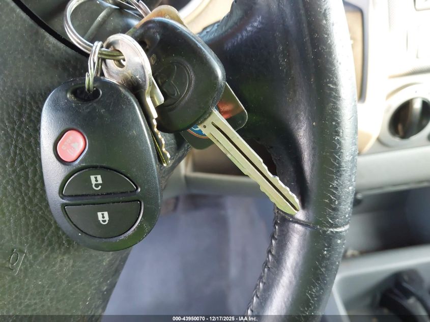 2009 Toyota Tacoma Base V6 VIN: 3TMLU42N09M033852 Lot: 43950070