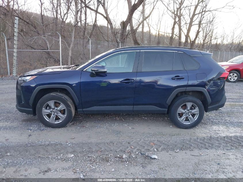 2024 Toyota Rav4 Xle VIN: 2T3P1RFV9RW422067 Lot: 43950086
