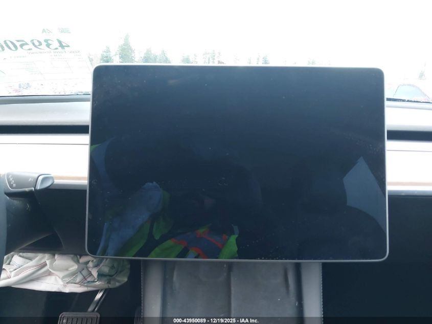 2021 Tesla Model Y Long Range Dual Motor All-Wheel Drive VIN: 5YJYGDEE8MF278193 Lot: 43950089