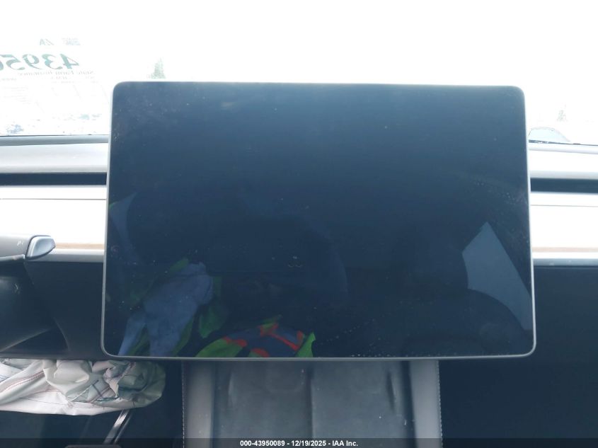 2021 Tesla Model Y Long Range Dual Motor All-Wheel Drive VIN: 5YJYGDEE8MF278193 Lot: 43950089