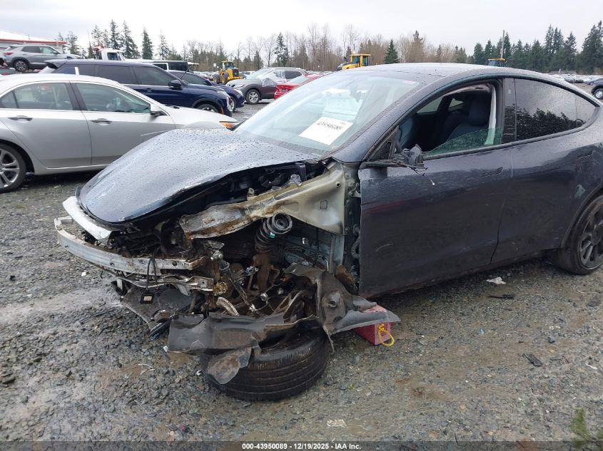 2021 Tesla Model Y Long Range Dual Motor All-Wheel Drive VIN: 5YJYGDEE8MF278193 Lot: 43950089