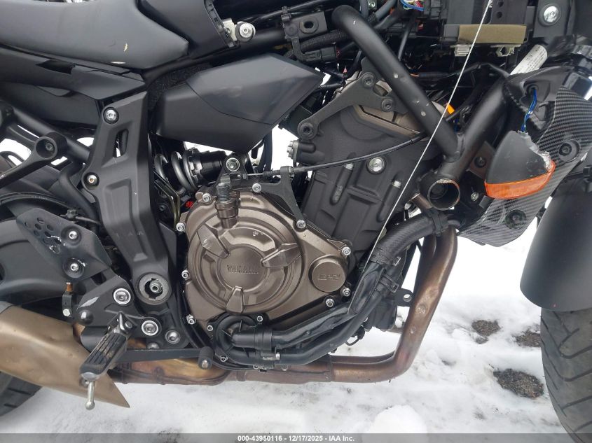 2020 Yamaha Mt07 VIN: JYARM27E7LA006560 Lot: 43950116