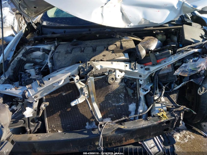 2017 Toyota Corolla Le VIN: 2T1BURHE0HC877588 Lot: 43950118