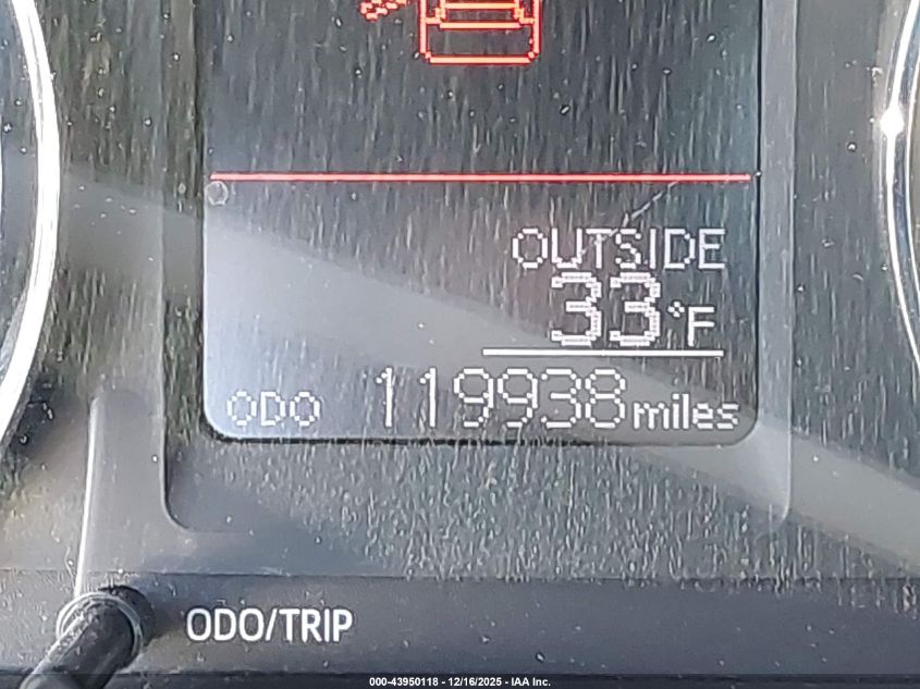 2017 Toyota Corolla Le VIN: 2T1BURHE0HC877588 Lot: 43950118