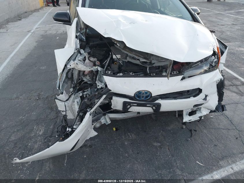 2022 Toyota Prius Nightshade Edition VIN: JTDKAMFU5N3175244 Lot: 43950139