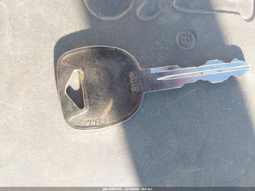 2005 Chevrolet Trailblazer Ls VIN: 1GNDT13S852270916 Lot: 43950150