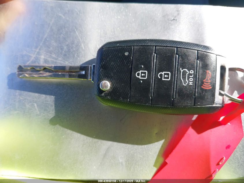 2019 Kia Soul + VIN: KNDJP3A54K7654716 Lot: 43950156