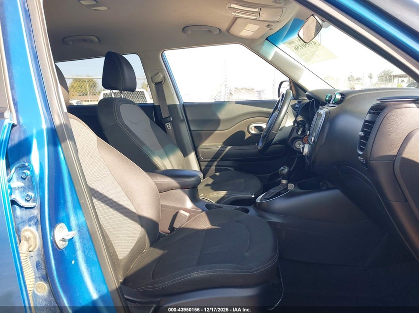 KNDJP3A54K7654716 2019 KIA SOUL photo no. 5