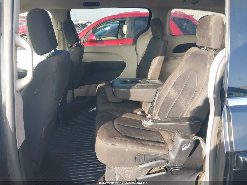 2017 Chrysler Pacifica Lx VIN: 2C4RC1CG0HR735303 Lot: 43950169