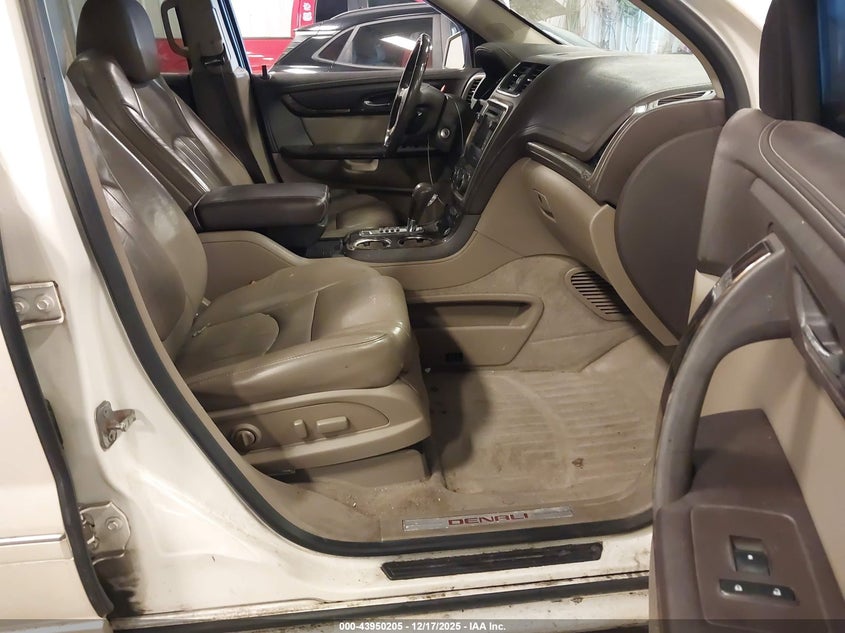 2013 GMC Acadia Denali