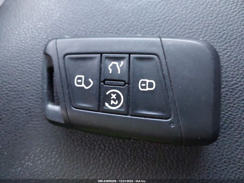 2022 Volkswagen Taos 1.5T Se VIN: 3VVLX7B20NM036213 Lot: 43950206