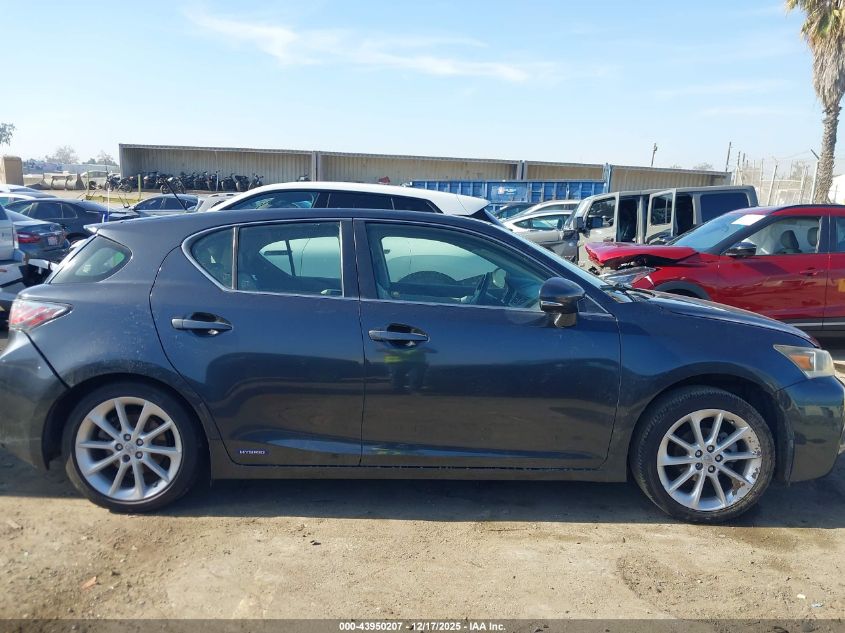 2011 Lexus Ct 200H Premium VIN: JTHKD5BH5B2011773 Lot: 43950207