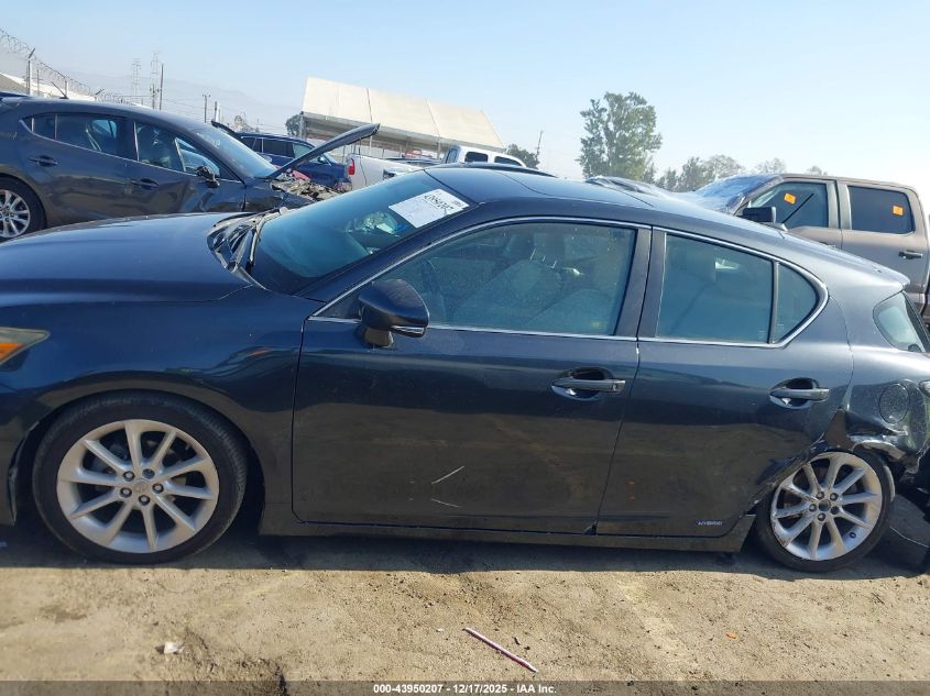 2011 Lexus Ct 200H Premium VIN: JTHKD5BH5B2011773 Lot: 43950207