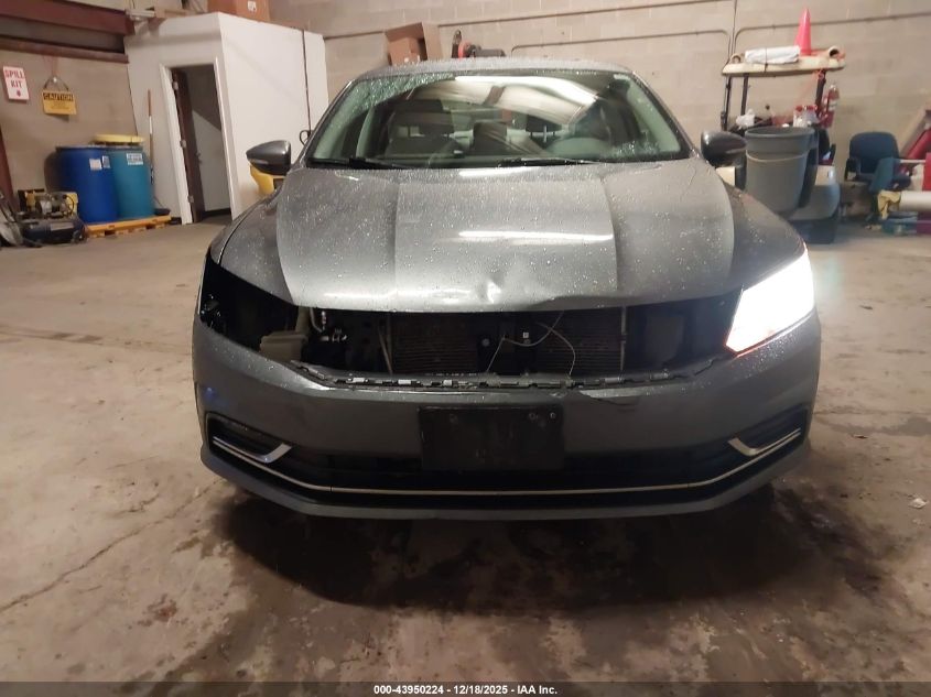 2017 Volkswagen Passat 1.8T Se VIN: 1VWBT7A3XHC039414 Lot: 43950224