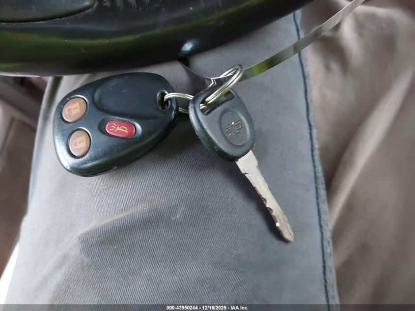 2003 Chevrolet Tahoe Z71 VIN: 1GNEK13Z43R140558 Lot: 43950244