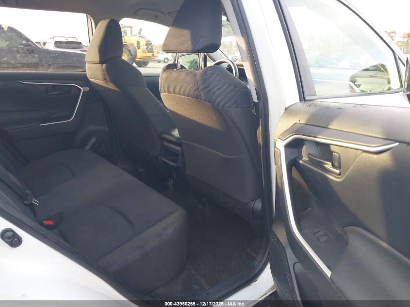 2019 Toyota Rav4 Le VIN: JTMH1RFV4KJ006632 Lot: 43950255