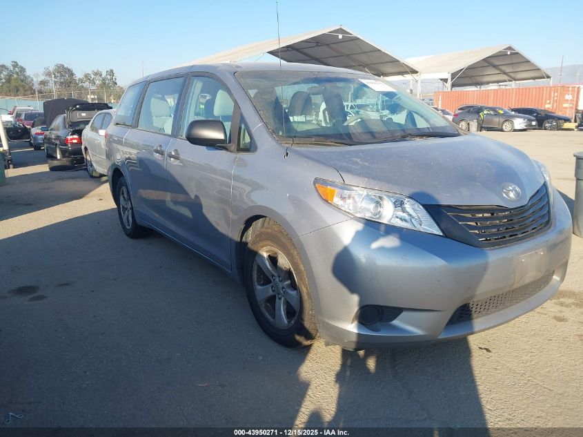 TOYOTA SIENNA BASE V6