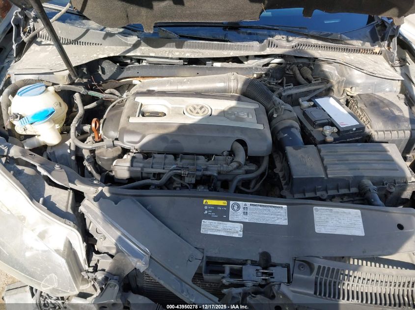 2013 Volkswagen Gti 2-Door VIN: WVWFD7AJ9DW120011 Lot: 43950278