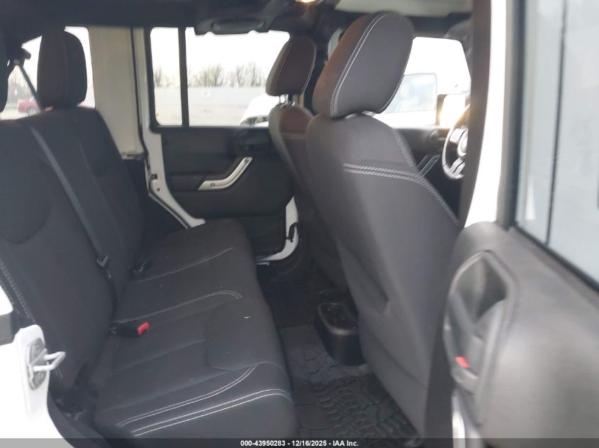 2013 Jeep Wrangler Unlimited Sahara VIN: 1C4BJWEG6DL677704 Lot: 43950283