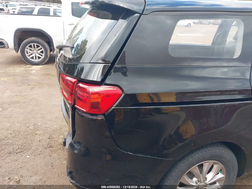 2020 Kia Sedona L VIN: KNDMA5C10L6588810 Lot: 43950292