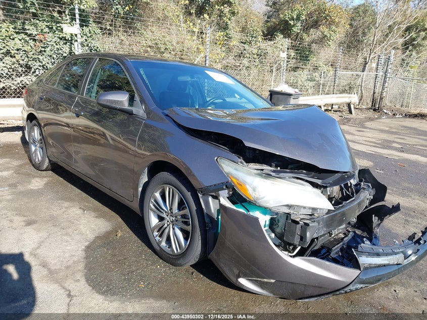 2016 Toyota Camry Se