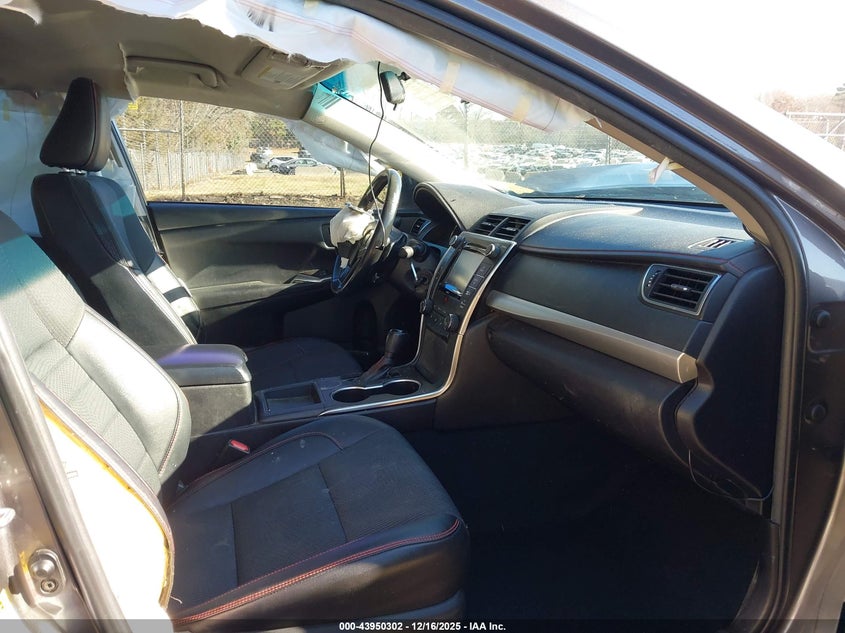 2016 Toyota Camry Se