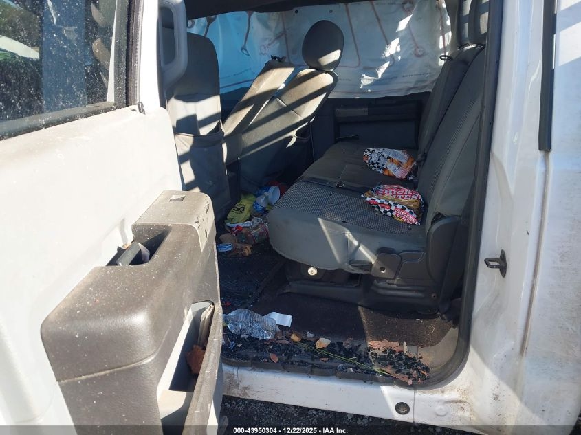 2015 Ford F-350 Chassis Xlt VIN: 1FD8W3HT5FED56680 Lot: 43950304