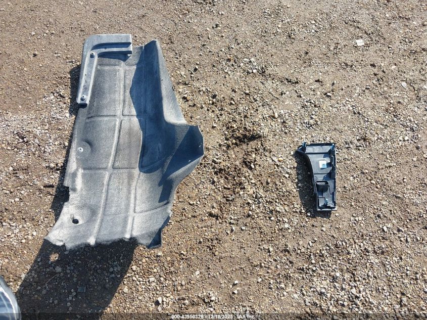 2025 Honda Hr-V 2Wd Lx VIN: 3CZRZ1H39SM737886 Lot: 43950326