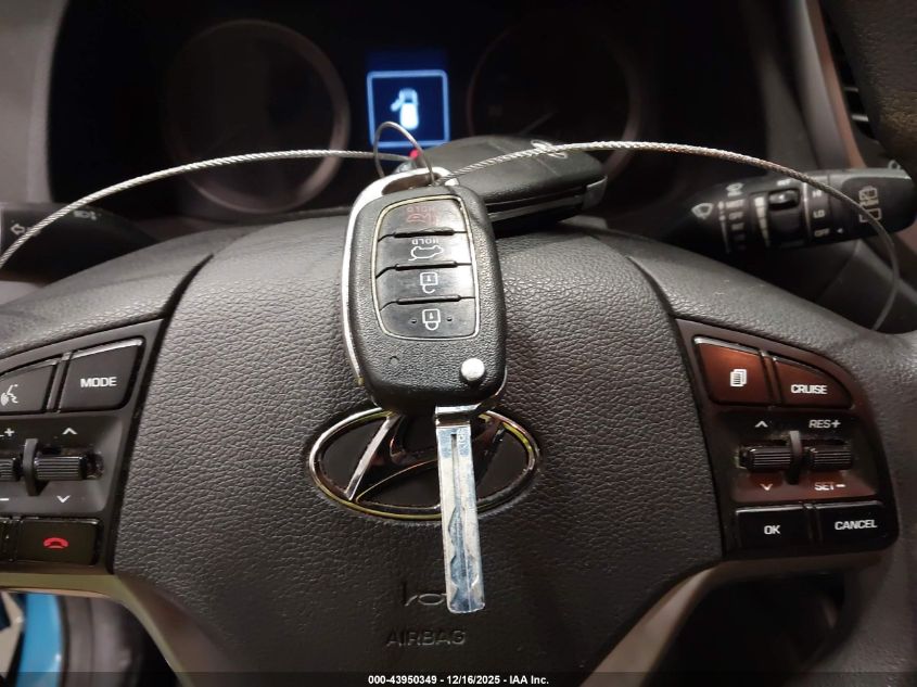 2016 Hyundai Tucson Se VIN: KM8J23A46GU060056 Lot: 43950349