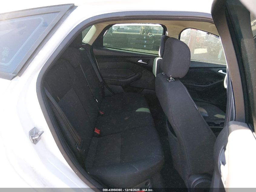 2016 Ford Focus Se VIN: 1FADP3K26GL331614 Lot: 43950360