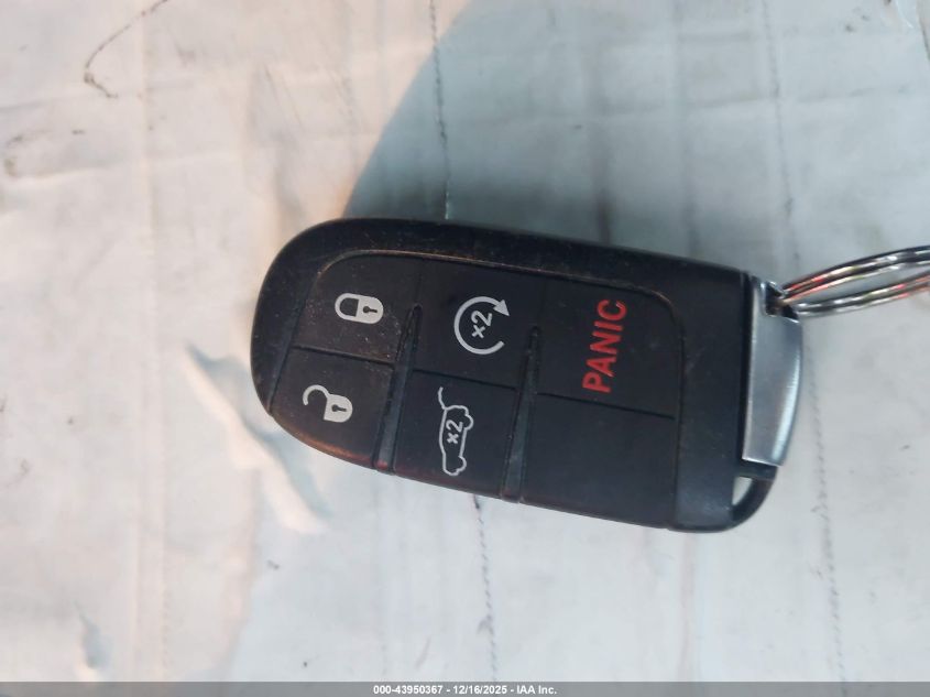 2018 Jeep Grand Cherokee High Altitude 4X4 VIN: 1C4RJFCT6JC137585 Lot: 43950367